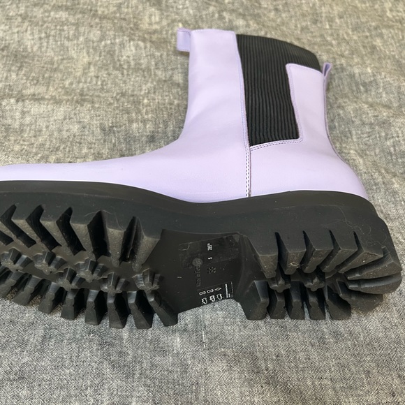 NWT COS purple chunky leather Chelsea boots - Picture 4 of 6